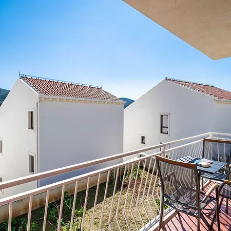 Apartment Bobi - Three Bedroom With Balcony And Sea View Slano